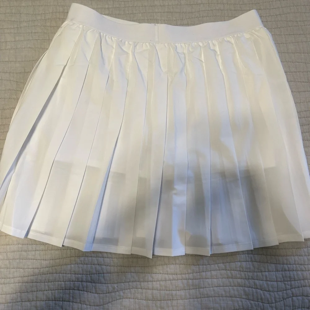 ALO Yoga White Mini Skirt